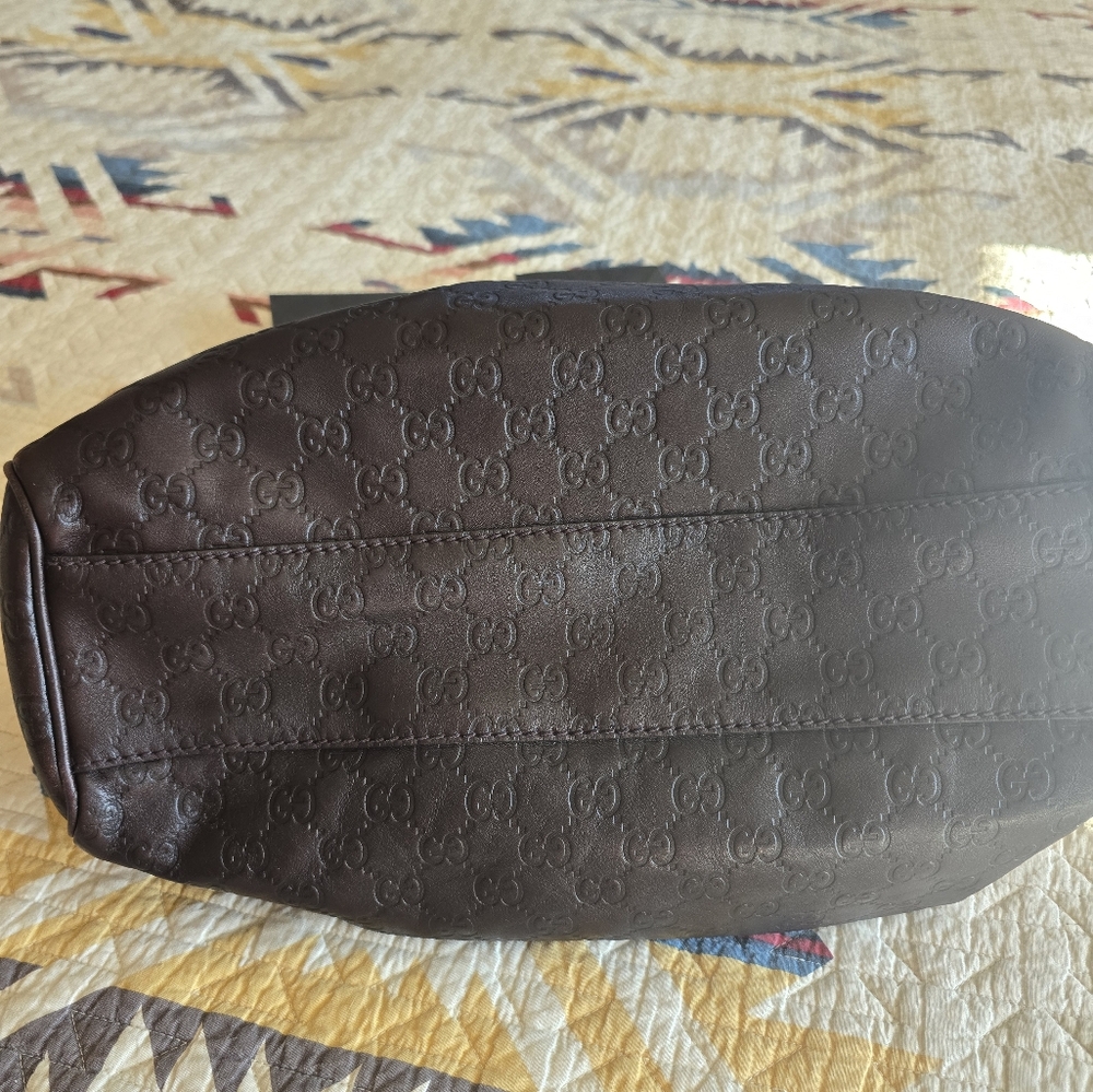 GUCCI Handbag - Picture 5 of 11